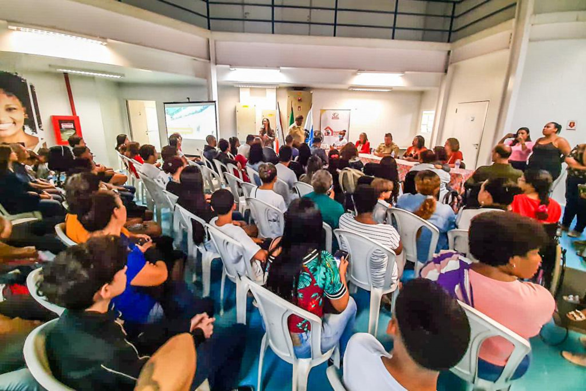 O evento contou dos alunos da Guarda Mirim, familiares e representantes de diversos setores da sociedade - Divulgação