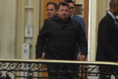 Testemunha usa colete à prova de balas para depor contra vereador Gabriel Monteiro