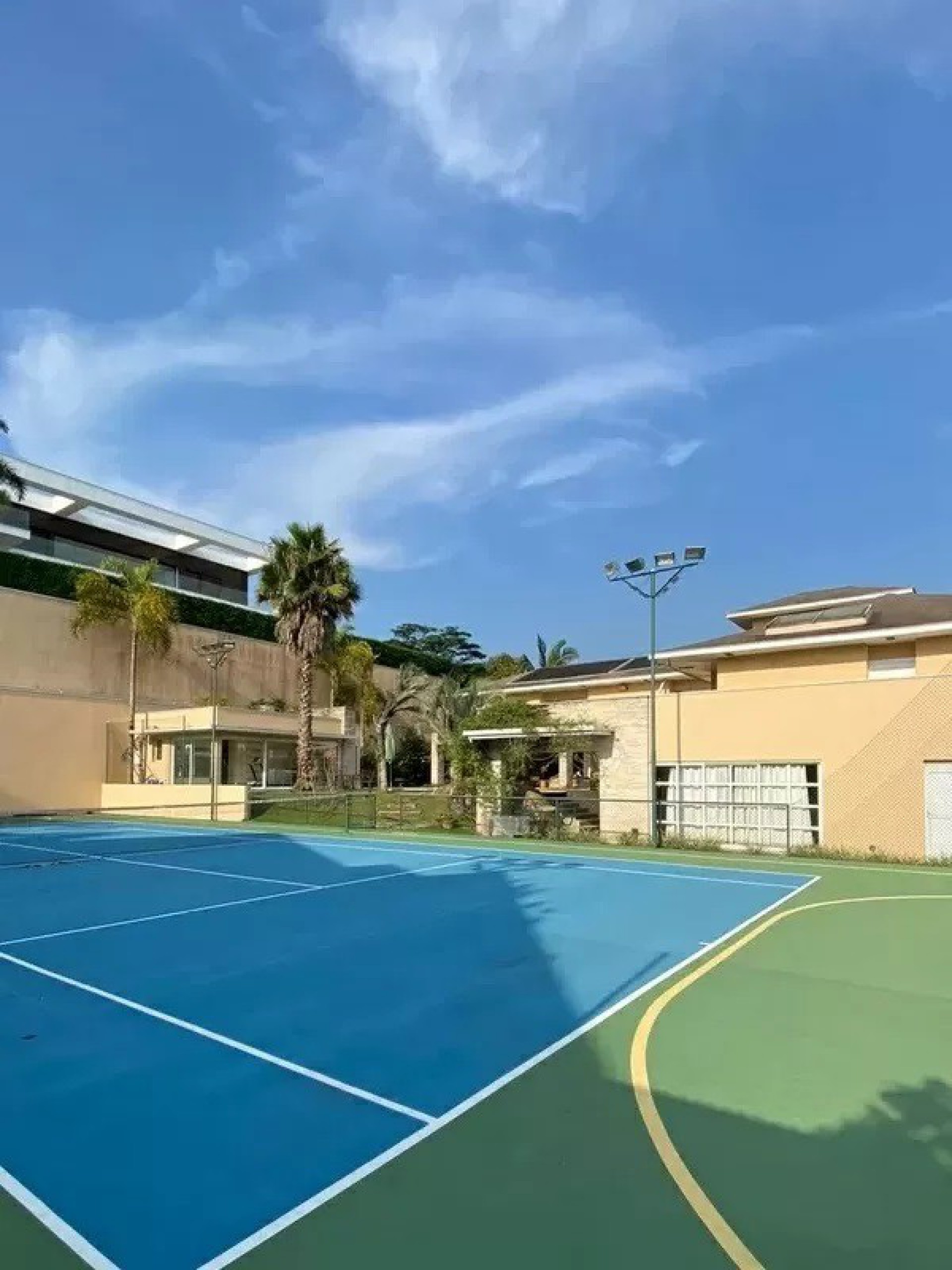 Ex-marido de Wanessa Camargo compra mansão de R$ 12 milhões em Alphaville - Divulgação