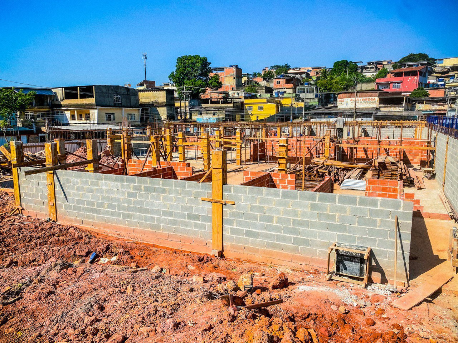 As reparti&ccedil;&otilde;es do Complexo Esportivo estar&atilde;o dispon&iacute;veis para toda popula&ccedil;&atilde;o meritiense - Divulga&ccedil;&atilde;o