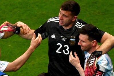 Goleiro da Argentina rebate declaração de Mbappé sobre nível do futebol sul-americano