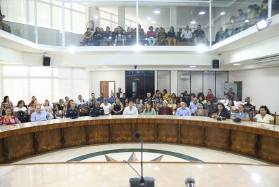 Câmara realiza sessão solene em homenagem ao Dia do Trabalhador