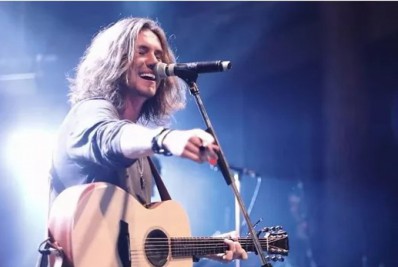 ‘Araruama Literária’ começa com Vitor Kley nesta sexta-feira (27)