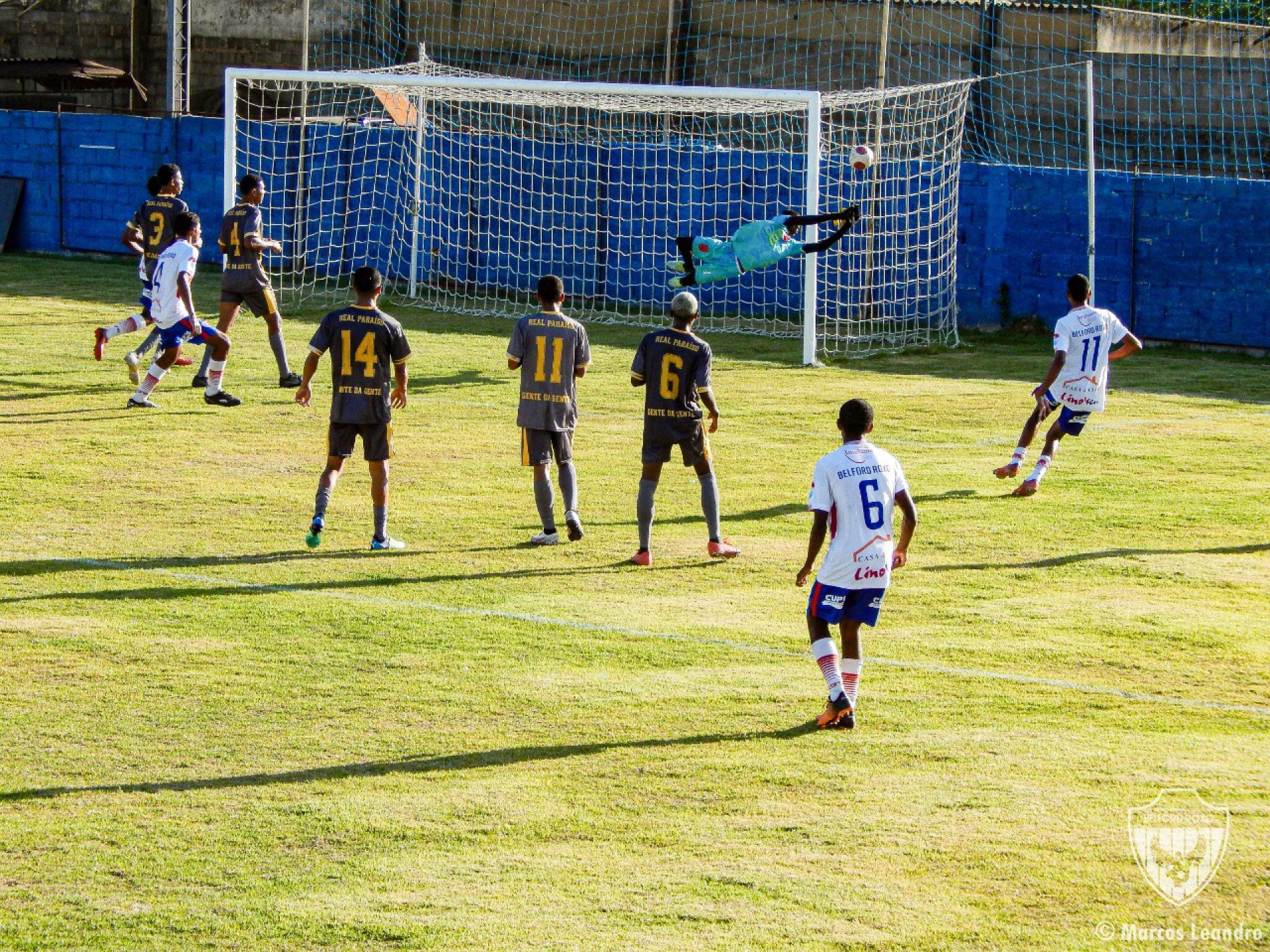 A equipe do SE Belford Roxo SUb-17 venceu o Real Paraíso Futebol Clube, com o placar de 2 a 0, no Estádio Nélio Gomes, em amistoso preparatório para o Estadual - Divulgação