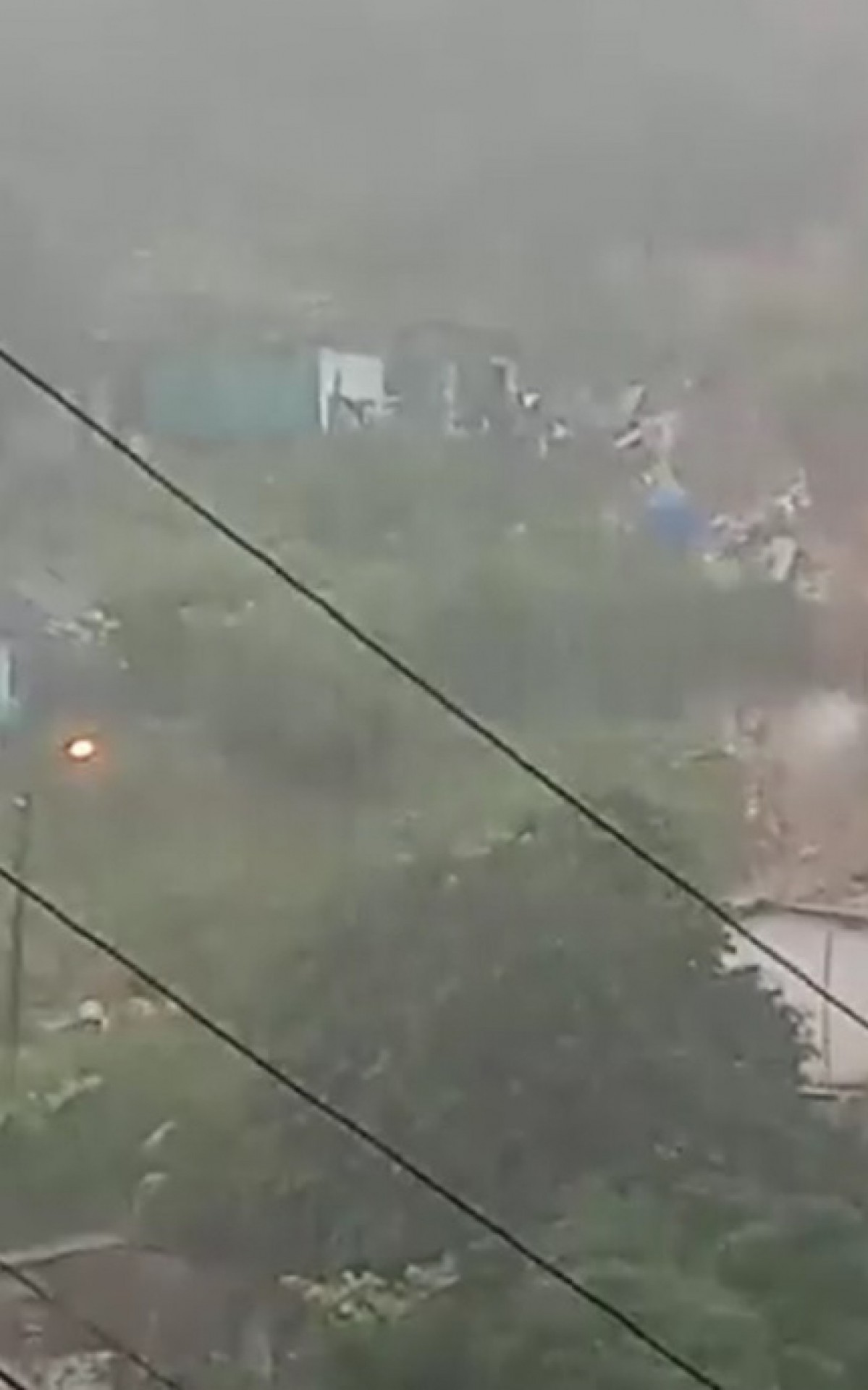 Um jovem foi soterrado e encontrado morto nesta manhã