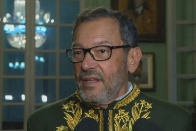 Paulo Niemeyer Filho toma posse na Academia Brasileira de Letras