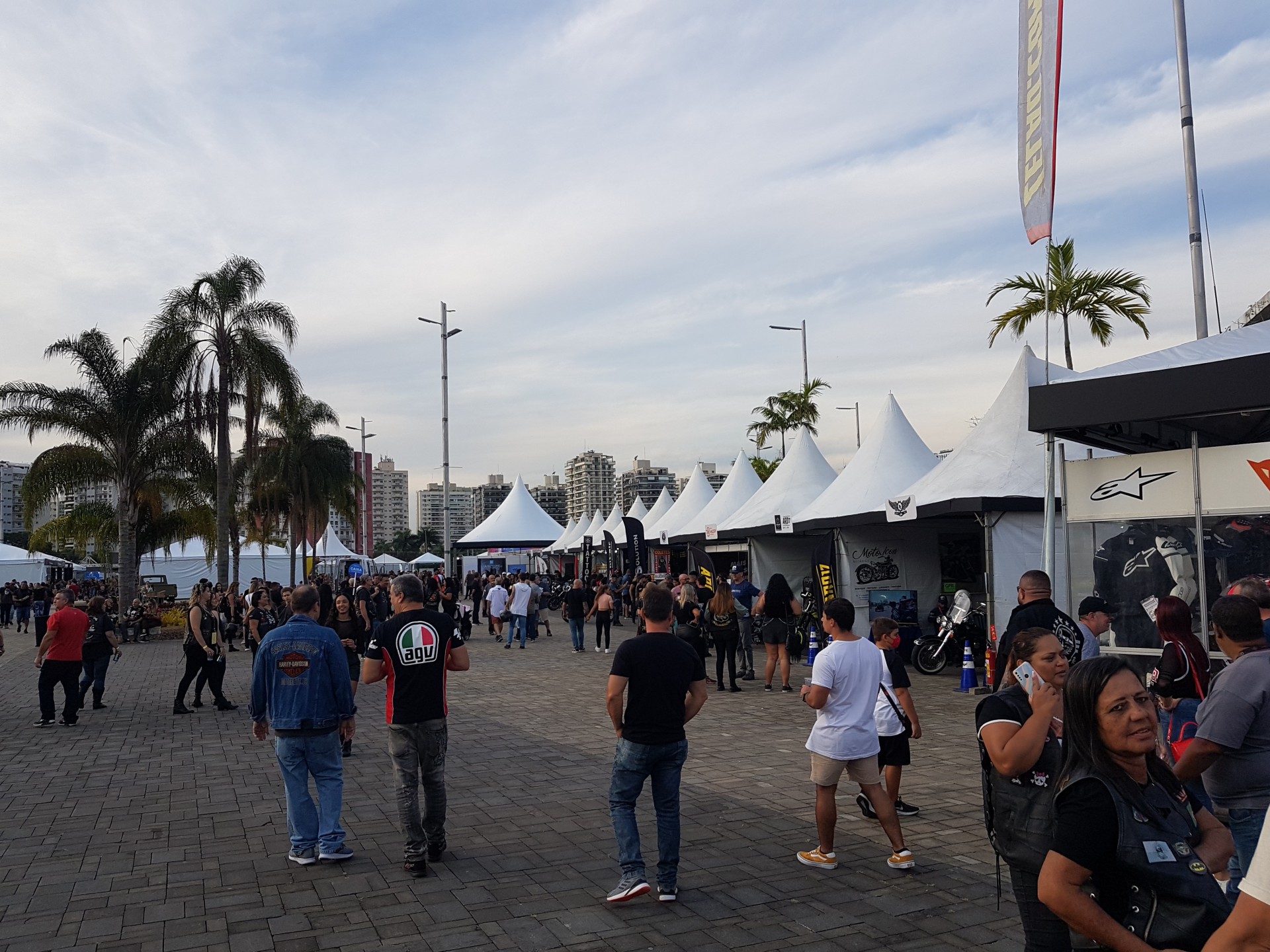 Salão Moto Brasil 2022 no Parque Olímpico já recebeu mais de 40 mil pessoas desde a última quinta-feira - Divulgação