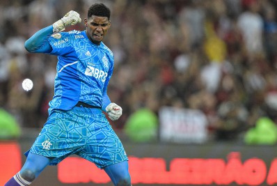 Narrador da Globo enaltece volta por cima de Hugo no Flamengo: 'História belíssima'