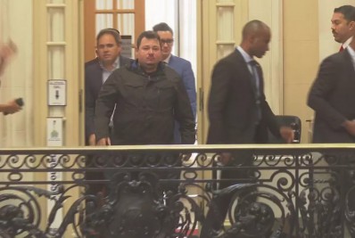 Carro de ex-assessor do vereador Gabriel Monteiro estava em marcha lenta durante o percurso, disse testemunha 