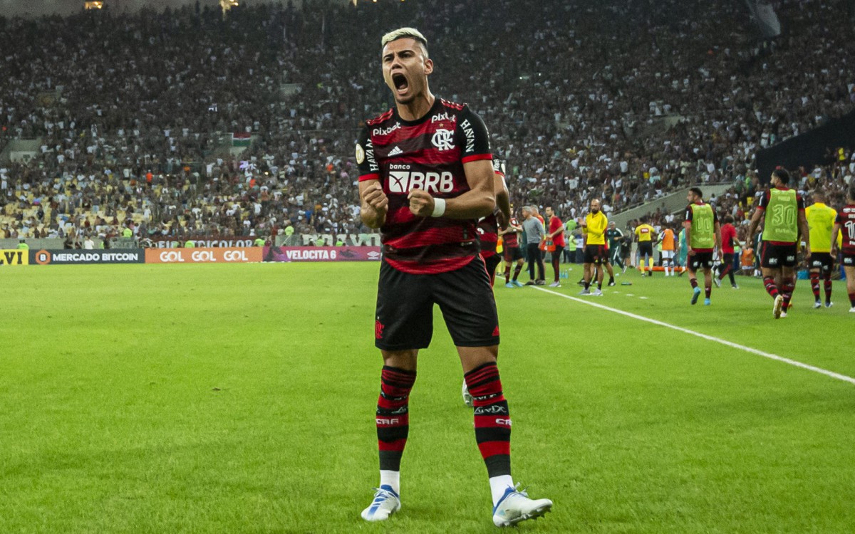 Andreas comemorando o gol sobre o Fluminense