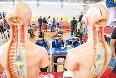 Novas tecnologias: escolas municipais ganham presente no aniversário da cidade