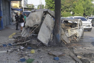 Dono de barraquinha de chaveiro incendiada por acidente vai abrir vaquinha online