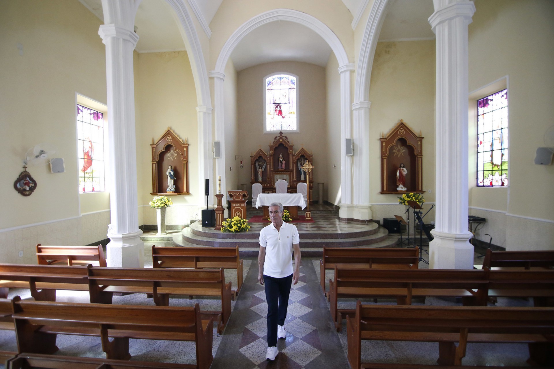 Técnico do Botafogo, Luís Castro conheceu o bairro de Pau Grande, em Magé, onde Garrincha nasceu - Vitor Silva/Botafogo