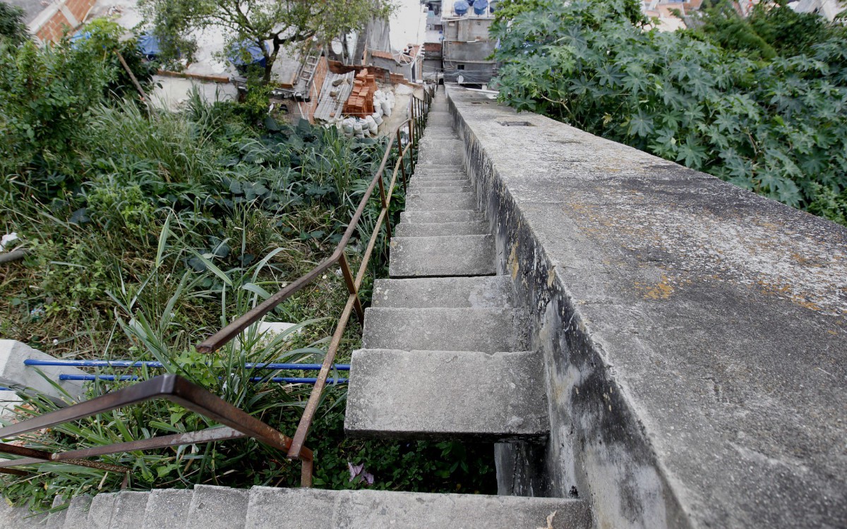 Especial - Dominical - Pessoas em pessimas condi&ccedil;oes de vida no morro do Pav&atilde;o Pavaozinho, em Copacabana, zona sul do Rio. Moadias precarias, sem saneamento, em meio a ratos entre outros problemas.