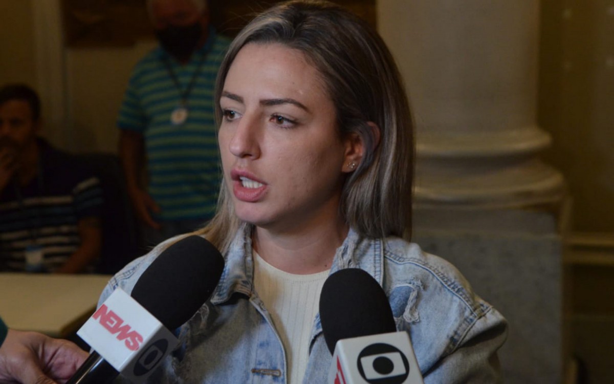 A ex-assessora do vereador e youtuber Gabriel Monteiro, Luiza Caroline Bezerra Batista, prestou depoimento ao Conselho de Ética