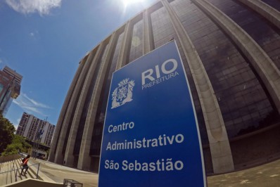 Prefeitura do Rio publica decreto com data para pagamento do 13º salário para servidores