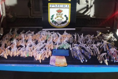 PM detém três envolvidos com o tráfico e apreende carga de drogas em Cabo Frio