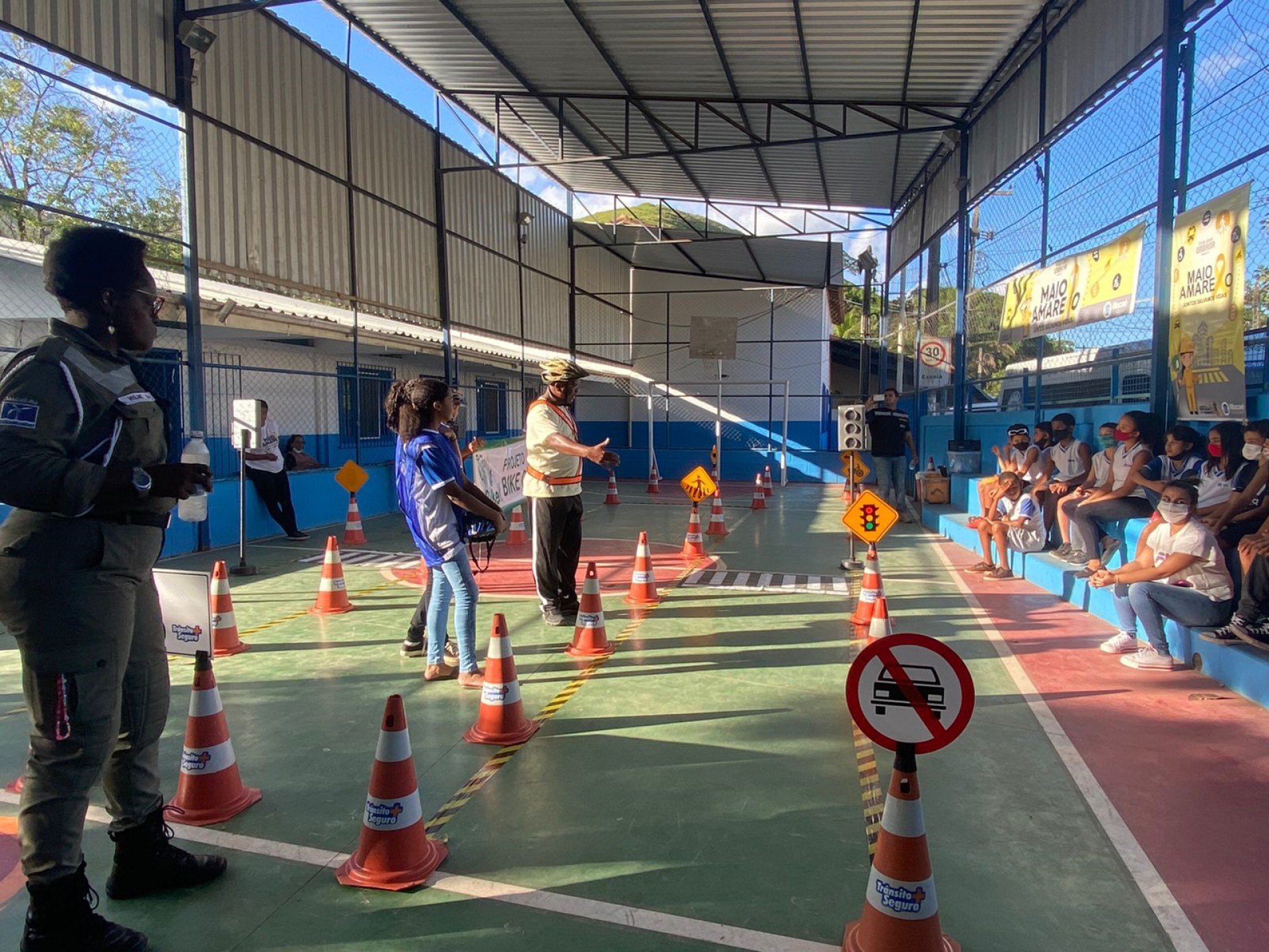 As crian&ccedil;as tamb&eacute;m foram inclu&iacute;das e o Circuito Escolinha de Tr&acirc;nsito foi realizado dentro de escolas municipais e tamb&eacute;m no espa&ccedil;o montado na Cidade Universit&aacute;ria - Divulga&ccedil;&atilde;o