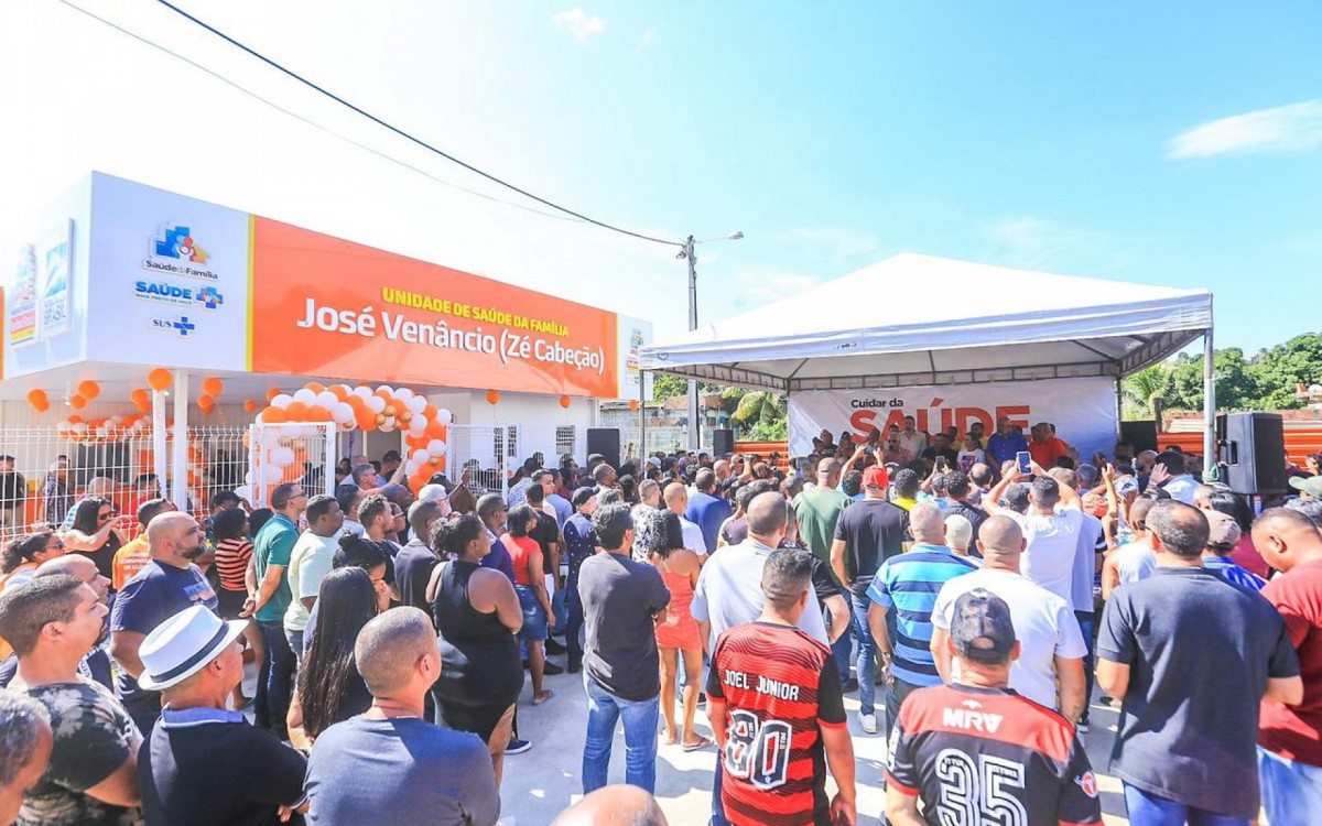 O prefeito Waguinho inaugurou a USF Z&eacute; Cabe&ccedil;&atilde;o, que far&aacute; 100 atendimentos por dia