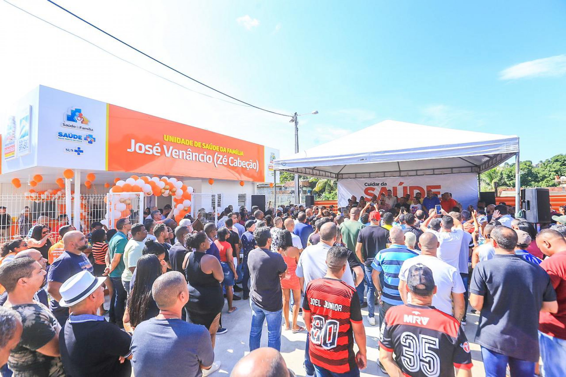 O prefeito Waguinho inaugurou a USF Z&eacute; Cabe&ccedil;&atilde;o, que far&aacute; 100 atendimentos por dia - Rafael Barreto / PMBR