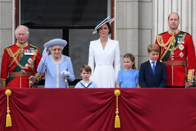 Reino Unido celebra 70 anos de reinado de Elizabeth II