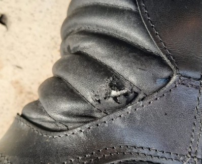 Enfermeiro do Samu é baleado por criminosos ao entrar em comunidade da Zona Norte para atender paciente