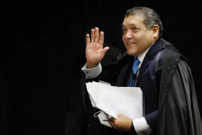 Nunes Marques é parabenizado por reverter cassação de deputados bolsonaristas