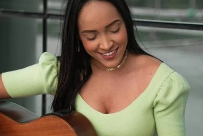 Cantora é morta por carro desgovernado no Sul da Bahia