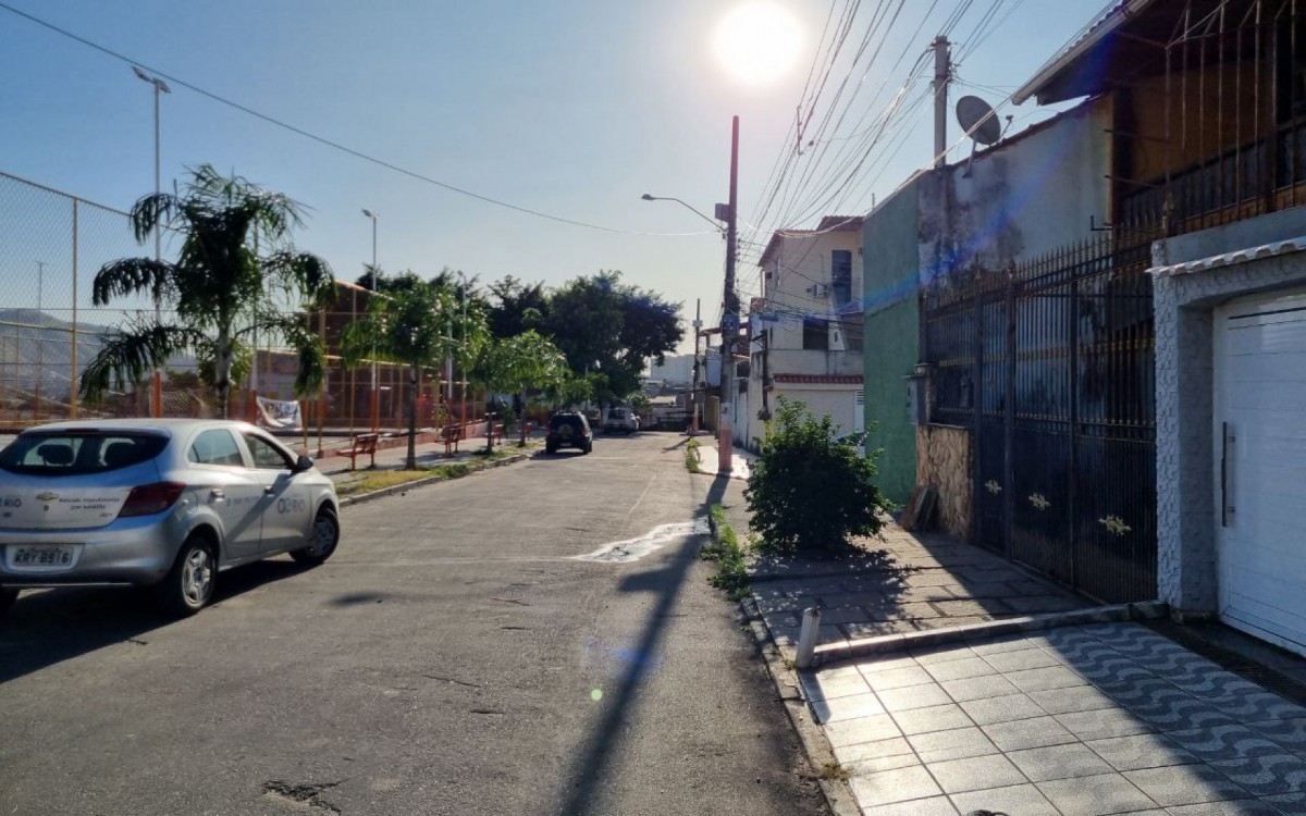 A Rua Garc&iacute;a de Souza, uma das beneficiadas pela a&ccedil;&atilde;o da &Aacute;guas do Rio no Centro