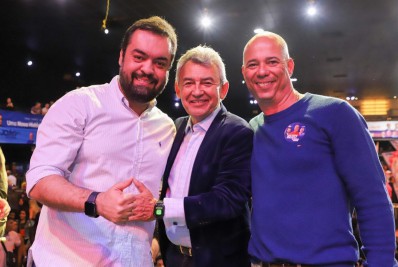 Em reunião histórica, representantes de Meriti lançam pré-candidaturas com mais de 15 mil presentes