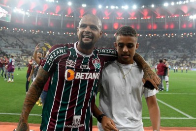 Filho de Felipe Melo começa a treinar no Fluminense, e pai comemora: 'Orgulho do meu garoto'