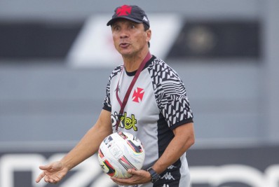 Zé Ricardo recorda saída do Vasco e detalha conversa com 777 Partners: 'Não falaram sobre futuro'