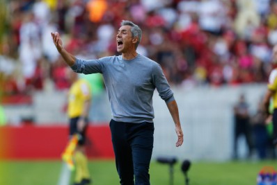 Comentarista sugere que medalhão do Flamengo assuma lugar de Paulo Sousa: 'Tem conhecimento'