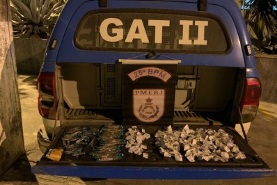 Acusado de tráfico é preso com carga de drogas em Araruama