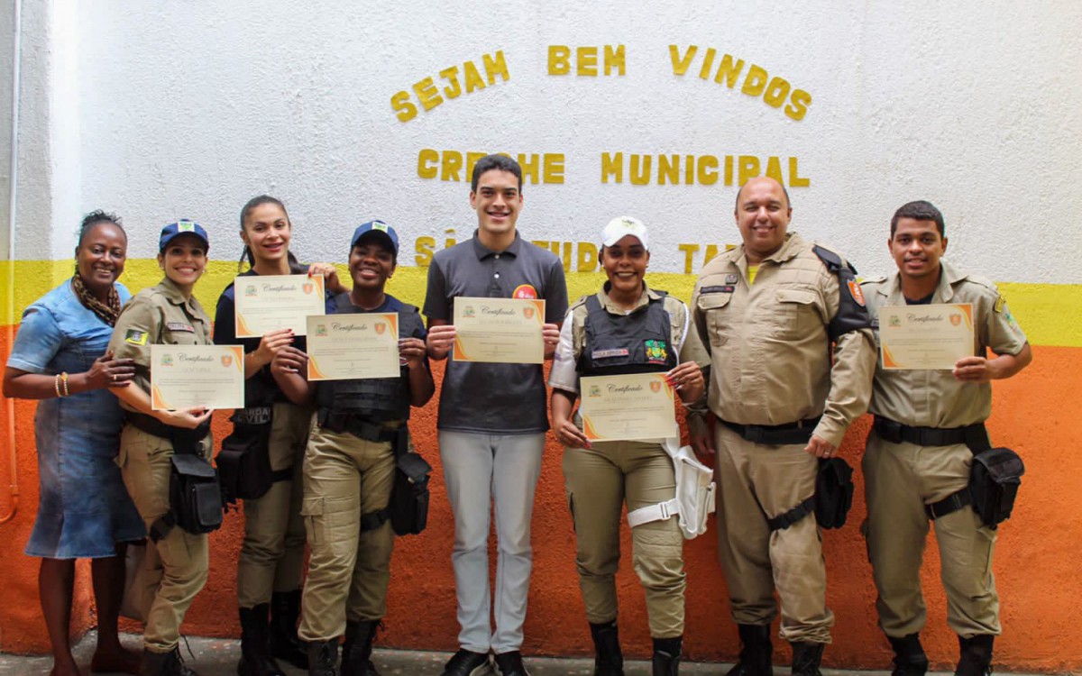 Guardas municipais de Mesquita e de Belford Roxo abordaram temas como preven&ccedil;&atilde;o &agrave; viol&ecirc;ncia na primeira inf&acirc;ncia