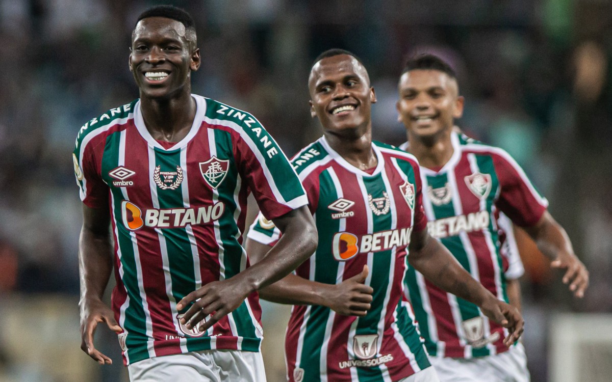 RJ - Partida entre Fluminense x Atletico-MG pelo 10ª rodada do Campeonato Brasileiro de Futebol 2022, realizada no estádio do Maracanã, no Rio de Janeiro. Na noite desta quarta-feira (08).
