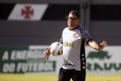 Com quatro desfalques, Vasco divulga lista de relacionados para duelo com o Cruzeiro