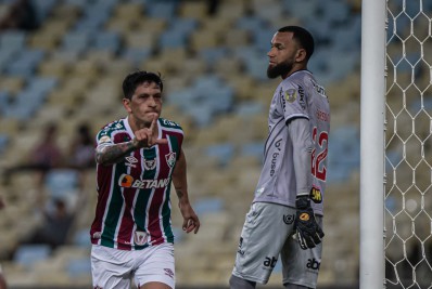 Em jogo épico e eletrizante com oito gols, Fluminense vence o Atlético-MG no Maracanã