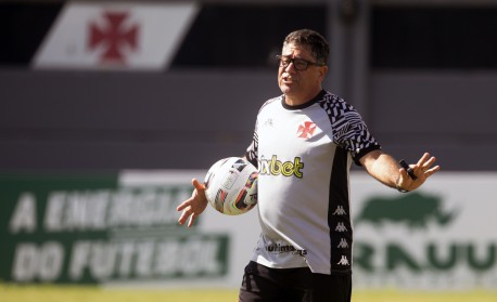 Com Nenê, mas sem Figueiredo, Vasco divulga relacionados para o jogo contra  o Nova Iguaçu - ISTOÉ Independente