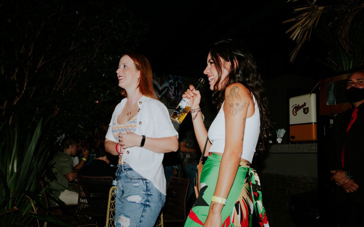 Quem n&atilde;o ama drinques feitos na hora, DJs que animam a pista e uma atmosfera de paquera? O Inner Circle prepara todo o campo para voc&ecirc; marcar o gol