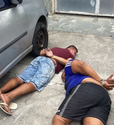 Criminosos foram presos na Vila da Penha, Zona Norte - Polícia Civil / Divulgação 