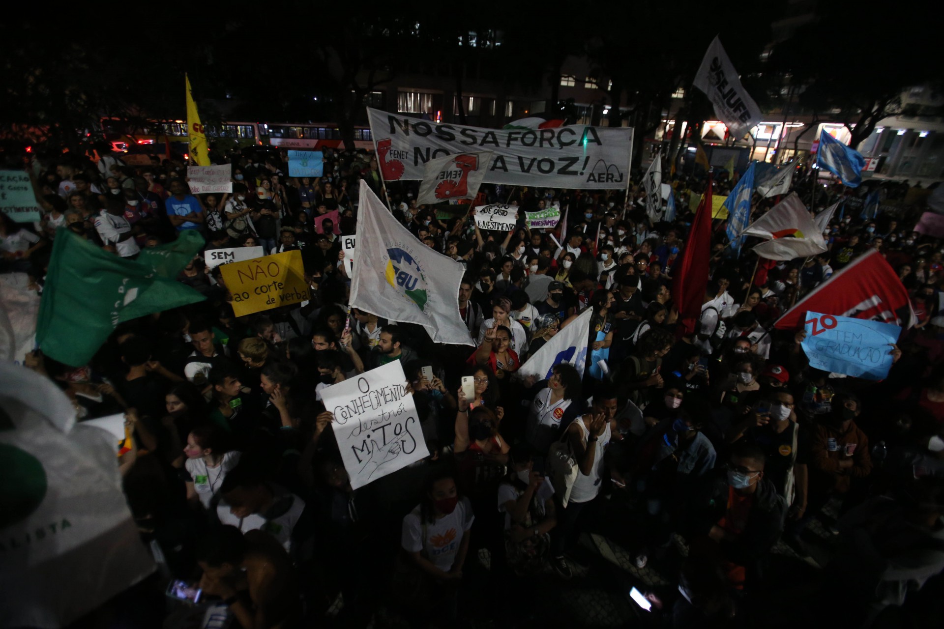 Ato aconteceu na Candel&aacute;ria - Cl&eacute;ber Mendes/Ag&ecirc;ncia O Dia