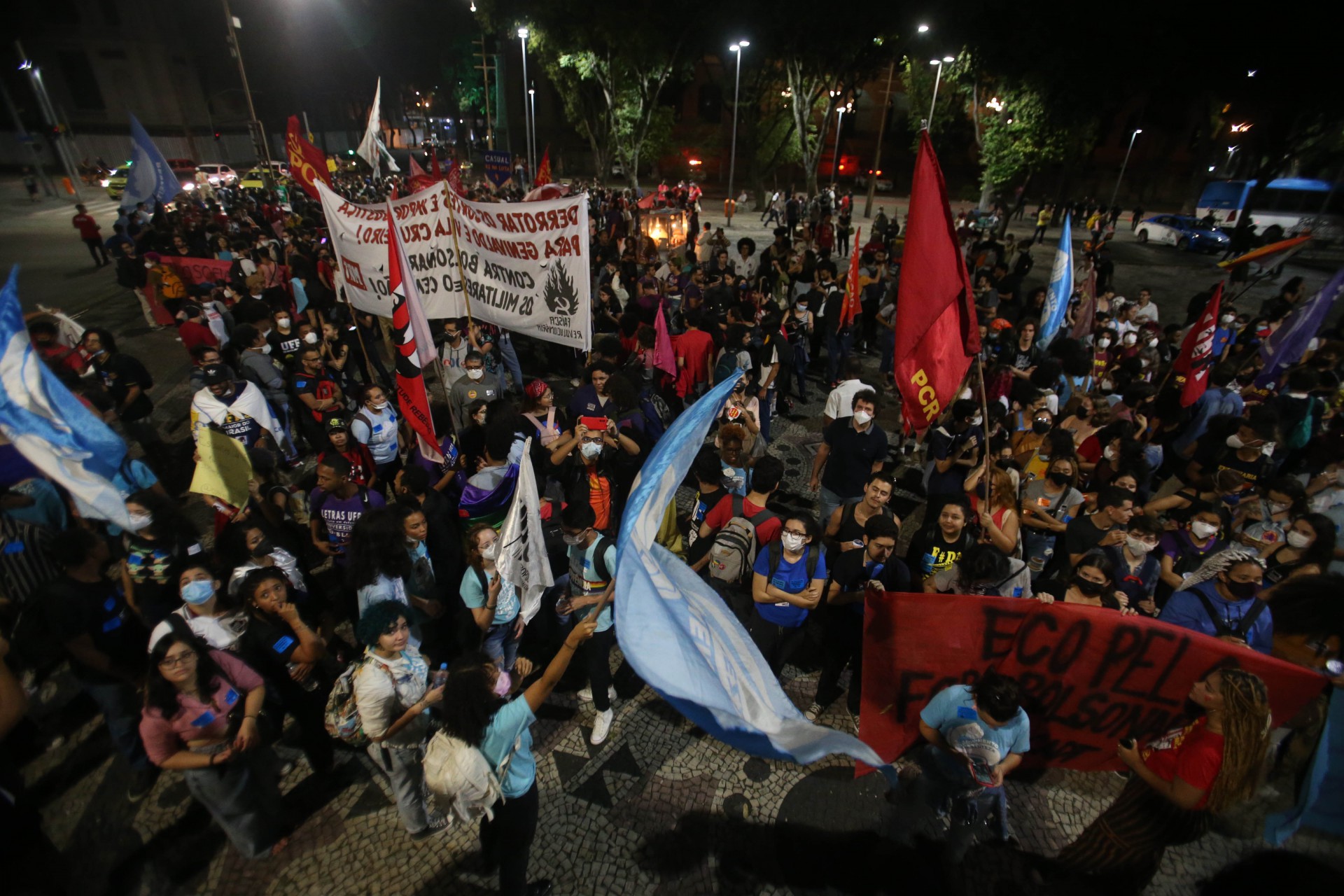 Dezenas de pessoas estiveram presentes no Centro do Rio - Cl&eacute;ber Mendes/Ag&ecirc;ncia O Dia