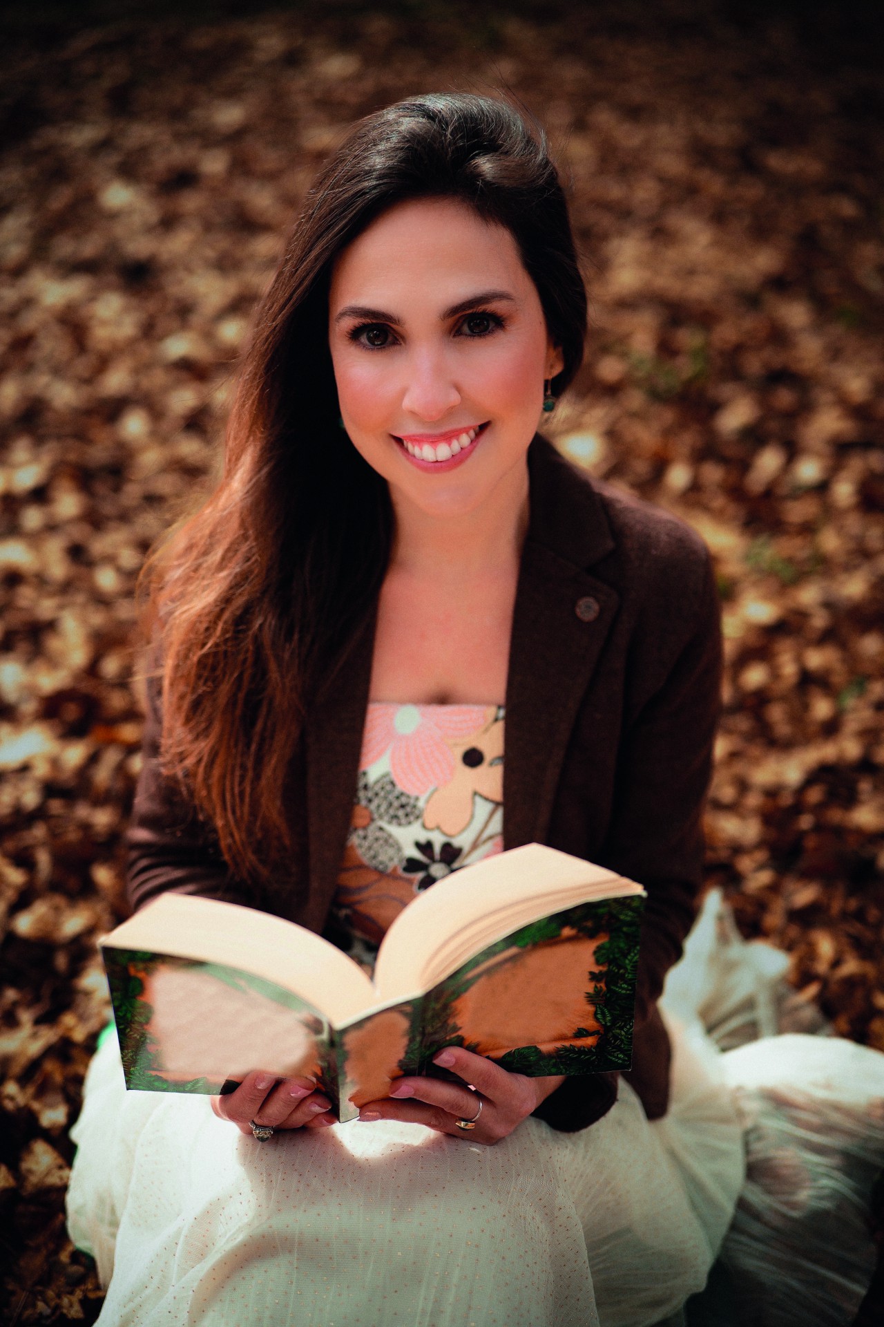 A autora Lu Piras vai autografar 'A Caixa de M&uacute;sica' na Bienal do Livro de S&atilde;o Paulo, no dia 2 de julho - Divulga&ccedil;&atilde;o