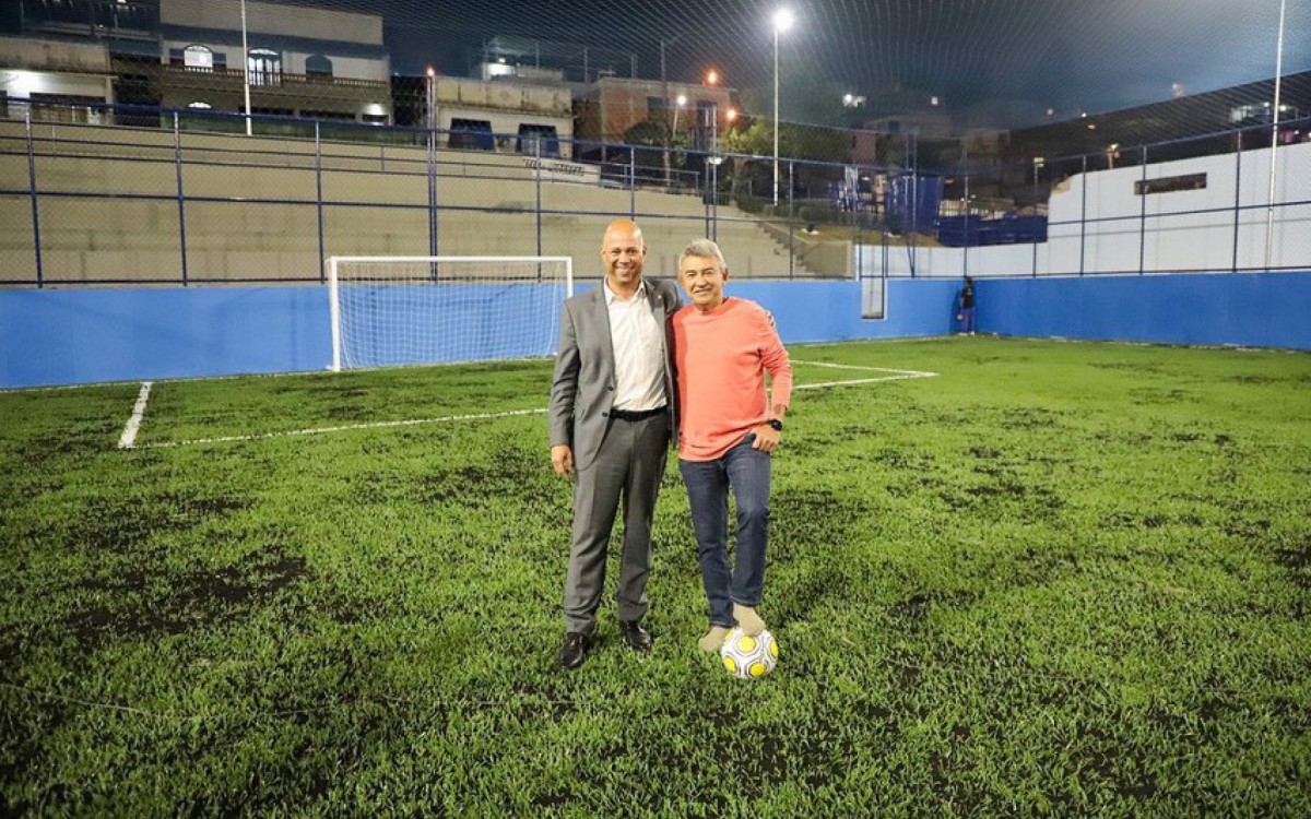 O deputado estadual Valdecy da Sa&uacute;de e o prefeito de S&atilde;o Jo&atilde;o de Meriti, Dr. Jo&atilde;o 