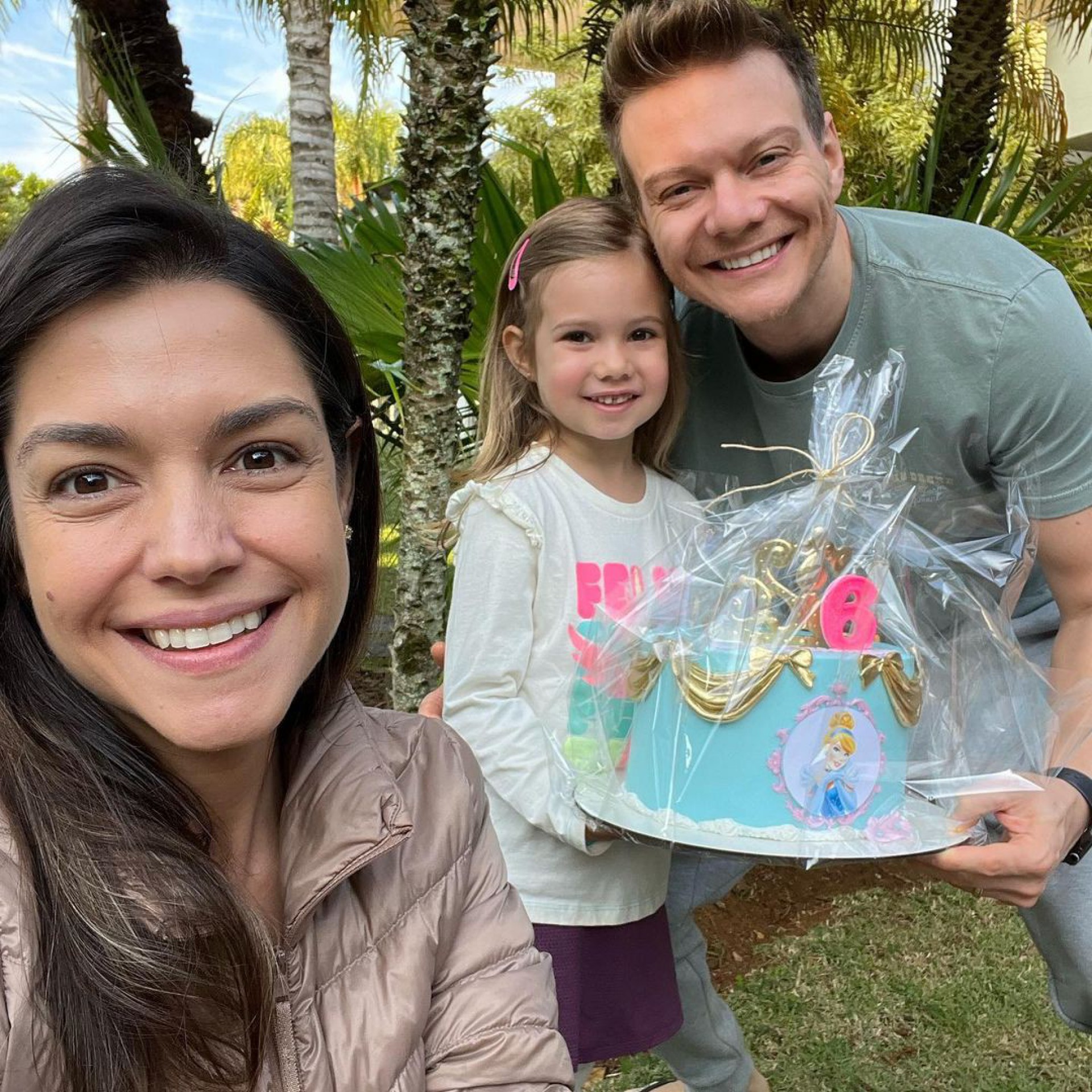 Thais Fersoza e Michel Teló celebram o aniversário da filha com dois meses de antecedência - Reprodução/Instagram