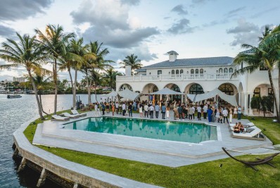 Vídeo: Aguero compra mansão de R$ 73 milhões e bate recorde de venda em Miami