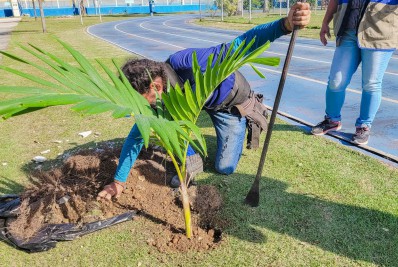 Semana do Meio Ambiente teve orientações sobre coleta seletiva e preservação na Vila Olímpica de Mesquita