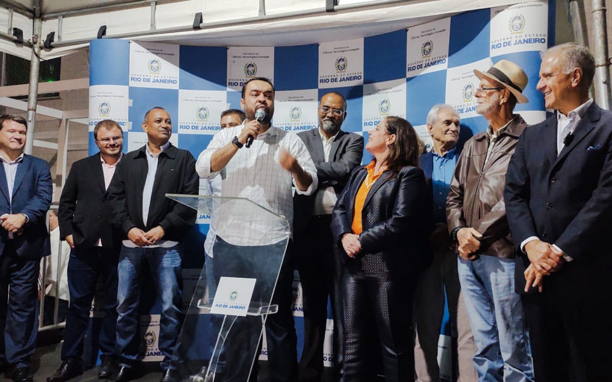 Cerimônia de lançamento do curso de medicina da UERJ Cabo Frio, no Hospital Universitário Dr Hesio Cordeiro