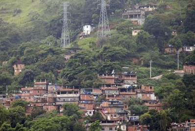 Polícia investiga denuncia contra PM suspeito de estupro no Complexo do Lins